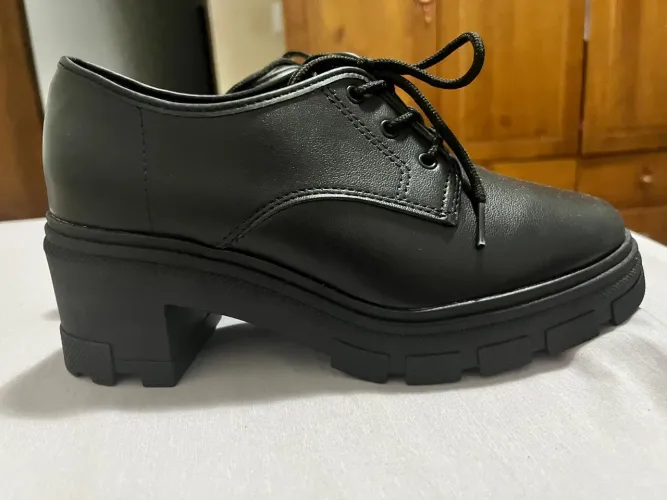 Bota/sapato preto