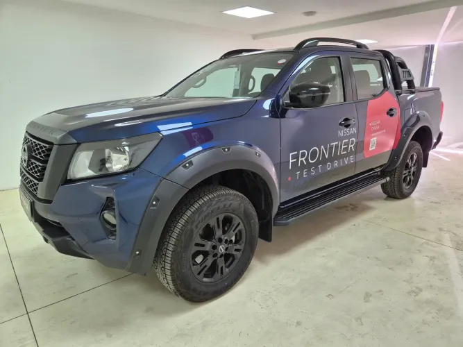 @ Nissan Frontier Attac.cd 4X4 2.3 Bi-TB Die. AUT 2025