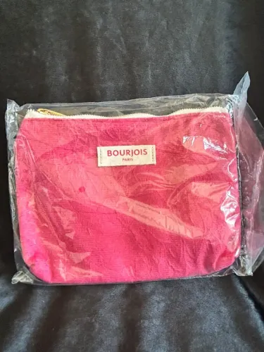 necessaire bourjois paris