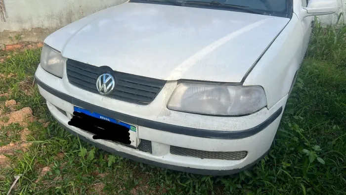 Sucata volkswagen gol g3 2002 1.0 16v para retirada de peças.