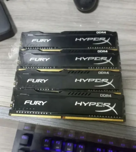 MEMORIA RAM 4gb HyperX Fury 2400mhz DDR4