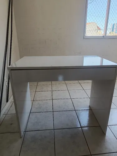 Mesa escrivaninha