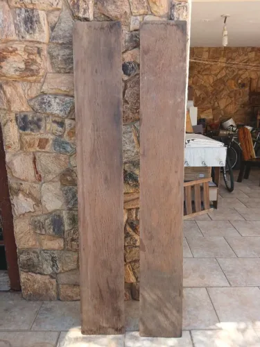 Vendo uma prancha de madeira R$200