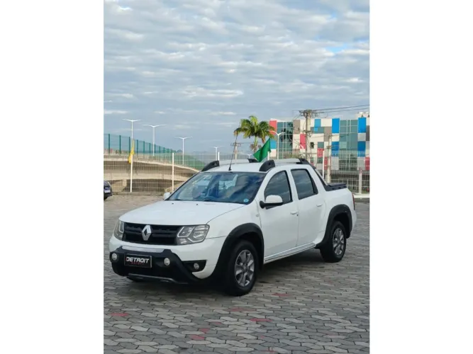 Renault Duster Dynamique 2.0 Hi-flex 16V Aut. 2017