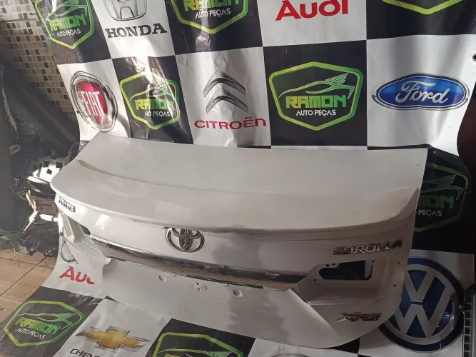 tampa traseira (porta-malas) para Toyota Corolla, compatível com modelos de 2015 a 2019.
