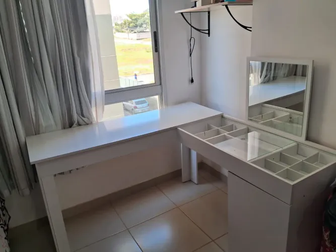 Vende-se Penteadeira Camarim