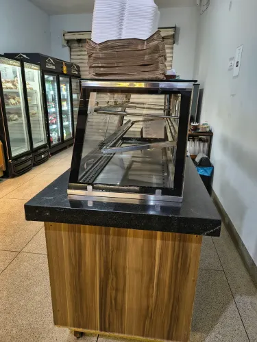 Estufa quente para salgados
