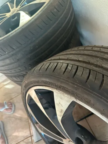 Roda aro 20 pneu zero 225/35/20