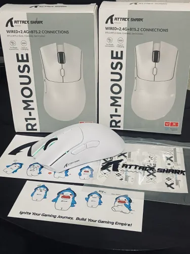 Mouse Gamer sem fio - Attack Shark R1