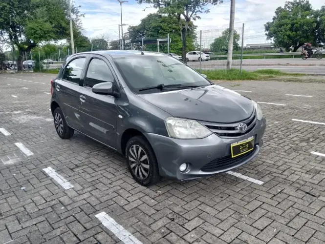 Toyota Etios XS 1.5 Flex 16V 5P Mec. 2015
