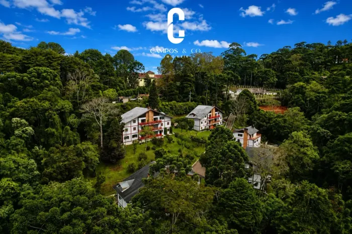 Apartamento recém reformado à venda, Vila Floresta, Campos do Jordão, SP