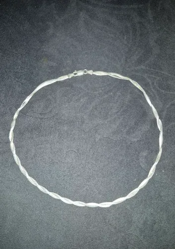 Vendo colar de prata feminino 