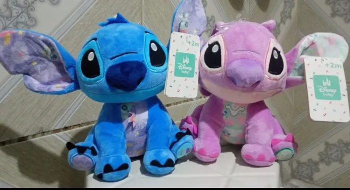 Stitch e angel .. personagens da Disney oficiais
