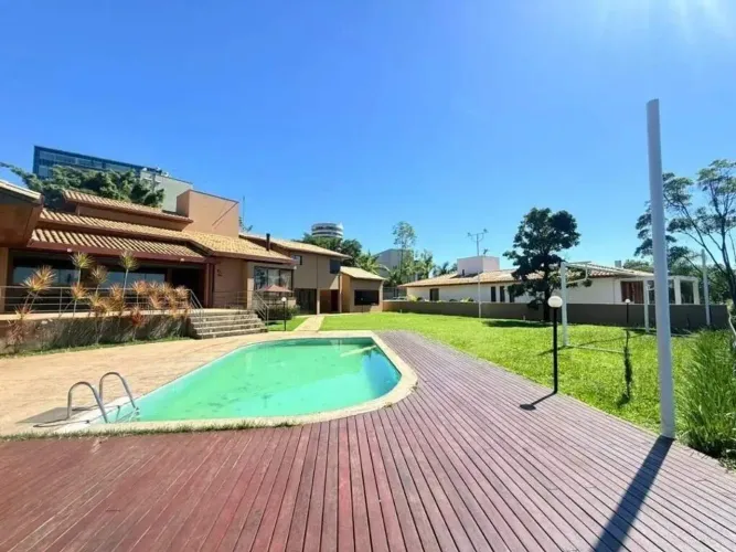Casa a Venda no Condomínio Village Terrasse - Nova Lima