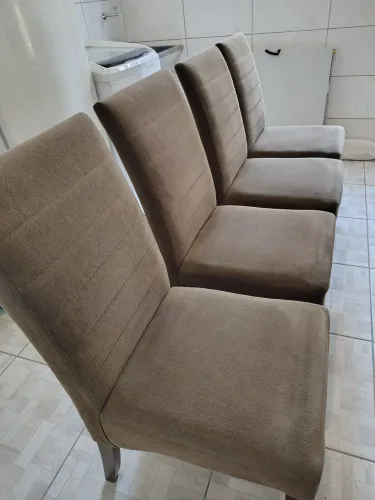 Vendo 4 Cadeiras