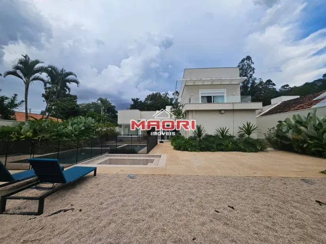 Casa à venda no Condomínio Vale do Itamaracá em Valinhos