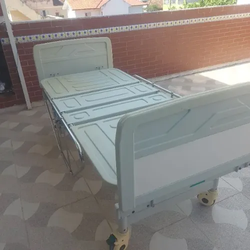 Cama Hospitalar Ideal Bequem + Colchão Air Plus + Cadeira de Banho com Rodas