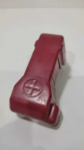 Capa Pólo Positivo Bateria Toyota Hilux 3.0 171cv 2013  1