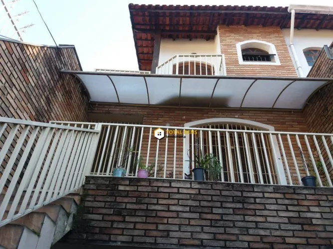 Sobrado com 4 dormitórios à venda, 172 m² por R$ 750.000,12 - Tremembé - São Paulo/SP