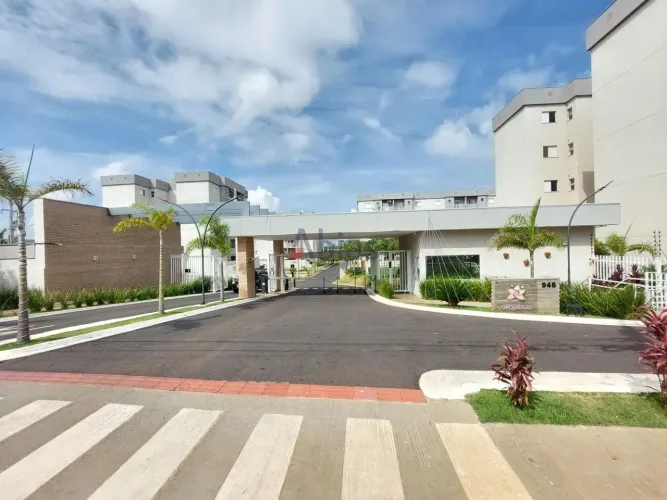 Apartamento à Venda no Jardim Jockey Clube, São Carlos, 2 Dorms