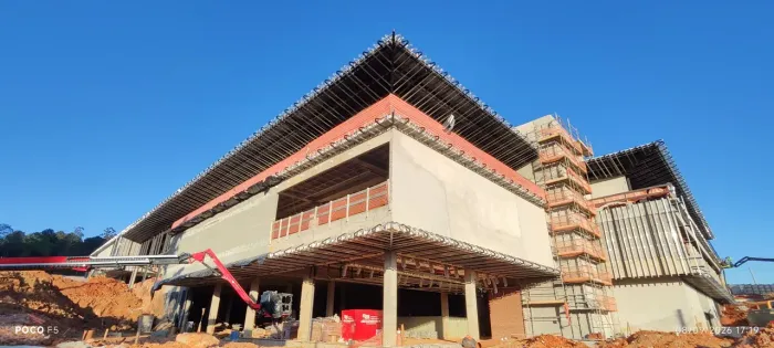 Ajudante ou montador de fachadas
