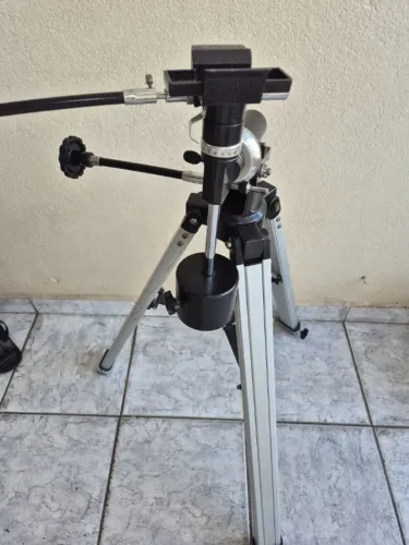 montagem equatorial eq1
