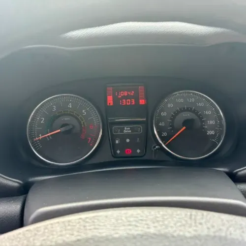 Renault Clio Rn/alize/expr./1.0 Hi-power 16V 5P 2015