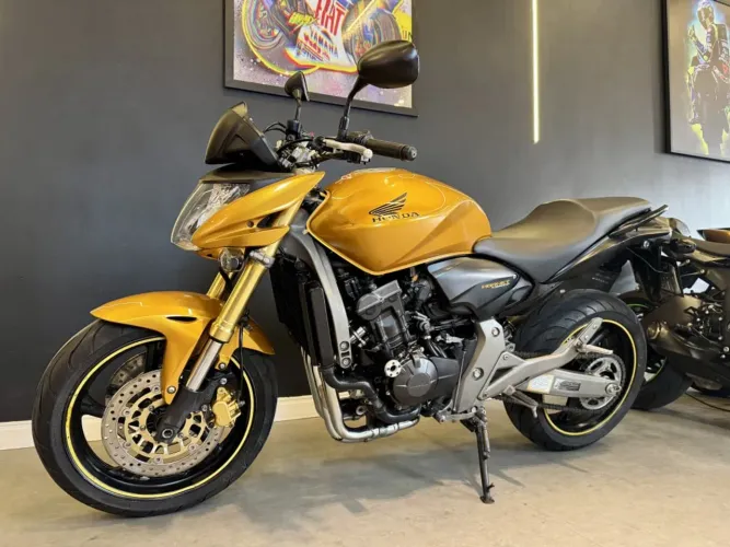 HONDA CB 600F Hornet