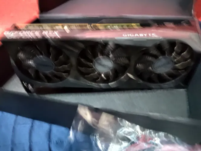 3070 revisada top comprei a rtx5070 por isso tô passando barata 1800