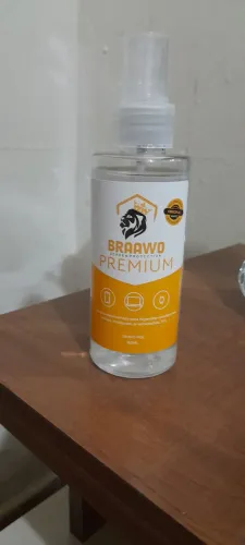 Líquido pra limpa telas