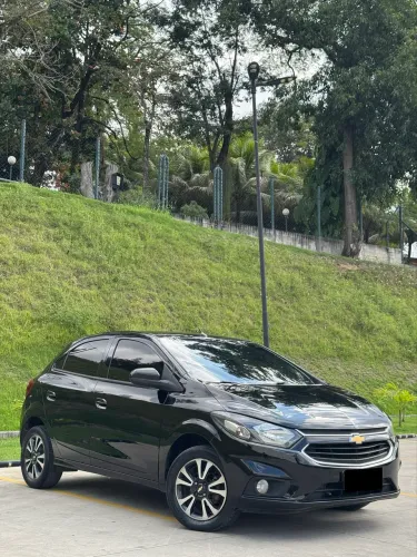 Chevrolet Onix Hatch LTZ 1.4 8V Flex Power Mec. 4P 2014