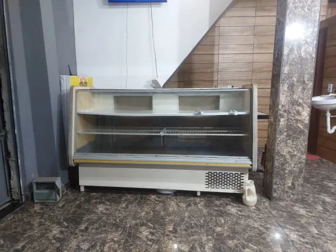 Vendo por motivo de feichar o ponto 