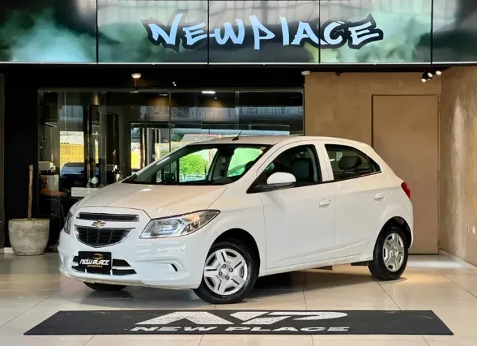 Chevrolet Onix Hatch 1.0 12V Flex Mec. 4P 2016
