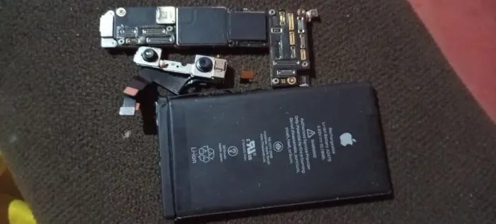 Bateria iPhone 12 (80-90%)