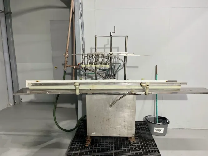 Envasadora 6 bicos semiautomática 