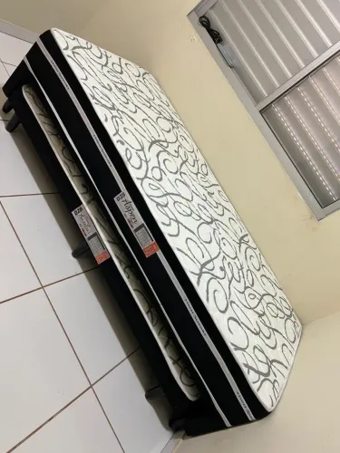 Cama de solteiro (com cama auxiliar)