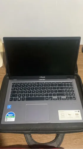 VENDE-SE NOTEBOOK