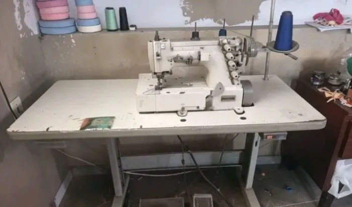 Maquina industrial galoneira (colarete) 