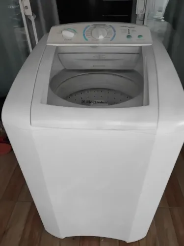 Máquina de lavar roupas Electrolux 9Kg 