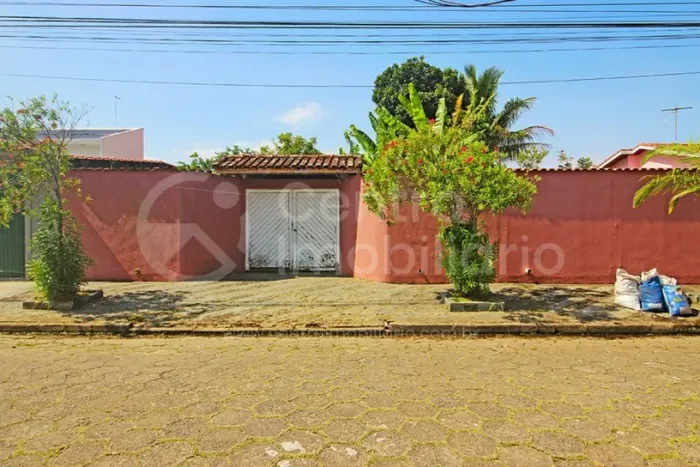 TERRENO à venda em Peruíbe, no bairro Parque Balneario Oasis