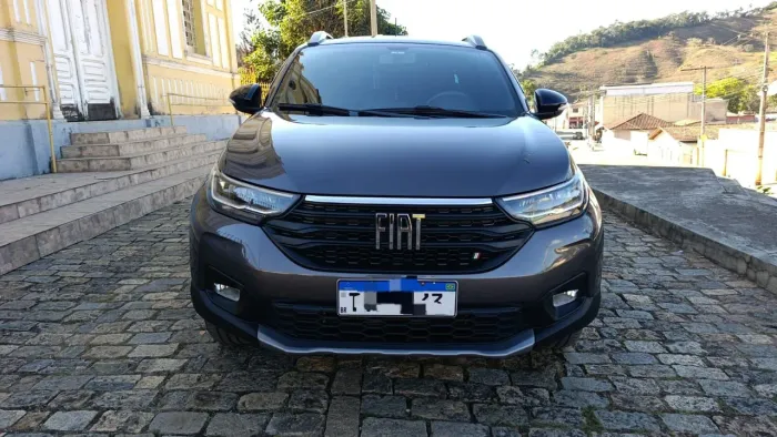 Fiat Strada Volcano 1.3 Flex 8V CD 2026