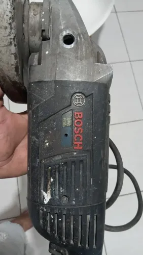 lixadeira bosch profissional 220v 