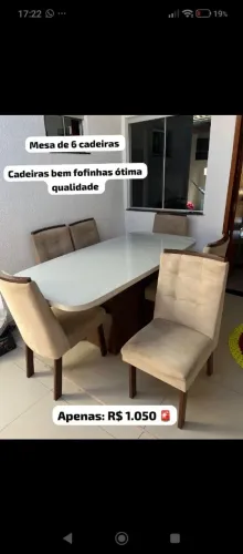 Vendo mesa com seis cadeiras