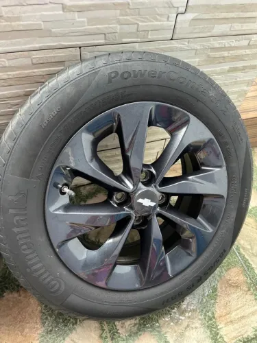 Jogos de rodas aro 15 onix prisma cobalt spin