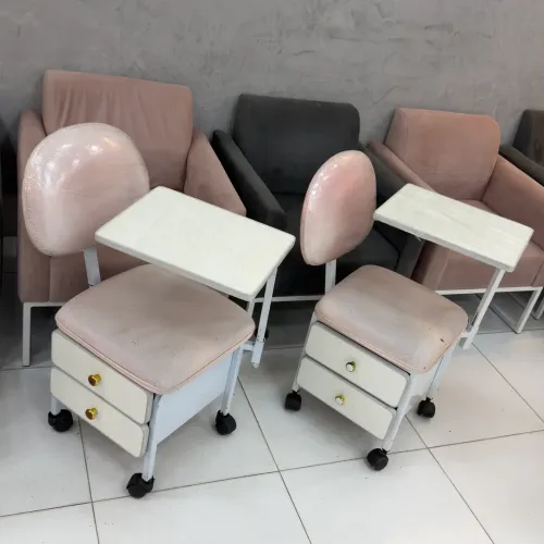 Carrinho para manicure