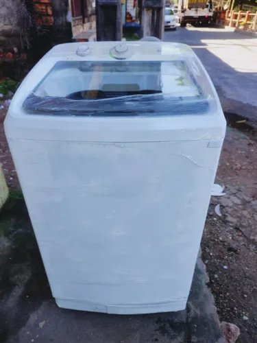 Máquina de lavar roupa 11 kg funcionando perfeitamente