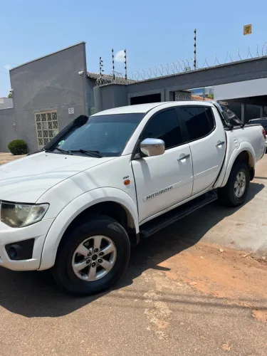Mitsubishi L200 Triton HPE 3.2 CD TB Int.diesel AUT 2012