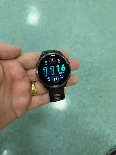 GARMIN FORERUNNER 965 AMOLED PRETO - 90 DIAS DE GARANTIA