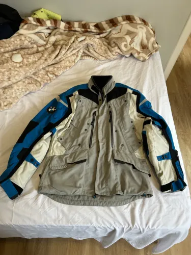 Conjunto Jaqueta Calça e Capa Chuva Bmw Gs Rallye Motorrad
