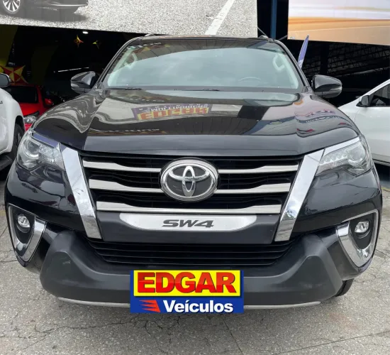 Toyota Hilux SW4 SRX Diamo. 4X4 2.8 TB DIE AUT 2019